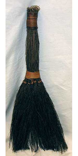 Medium Cinnamon Broom