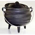 Plain cast iron cauldron 5 1/4