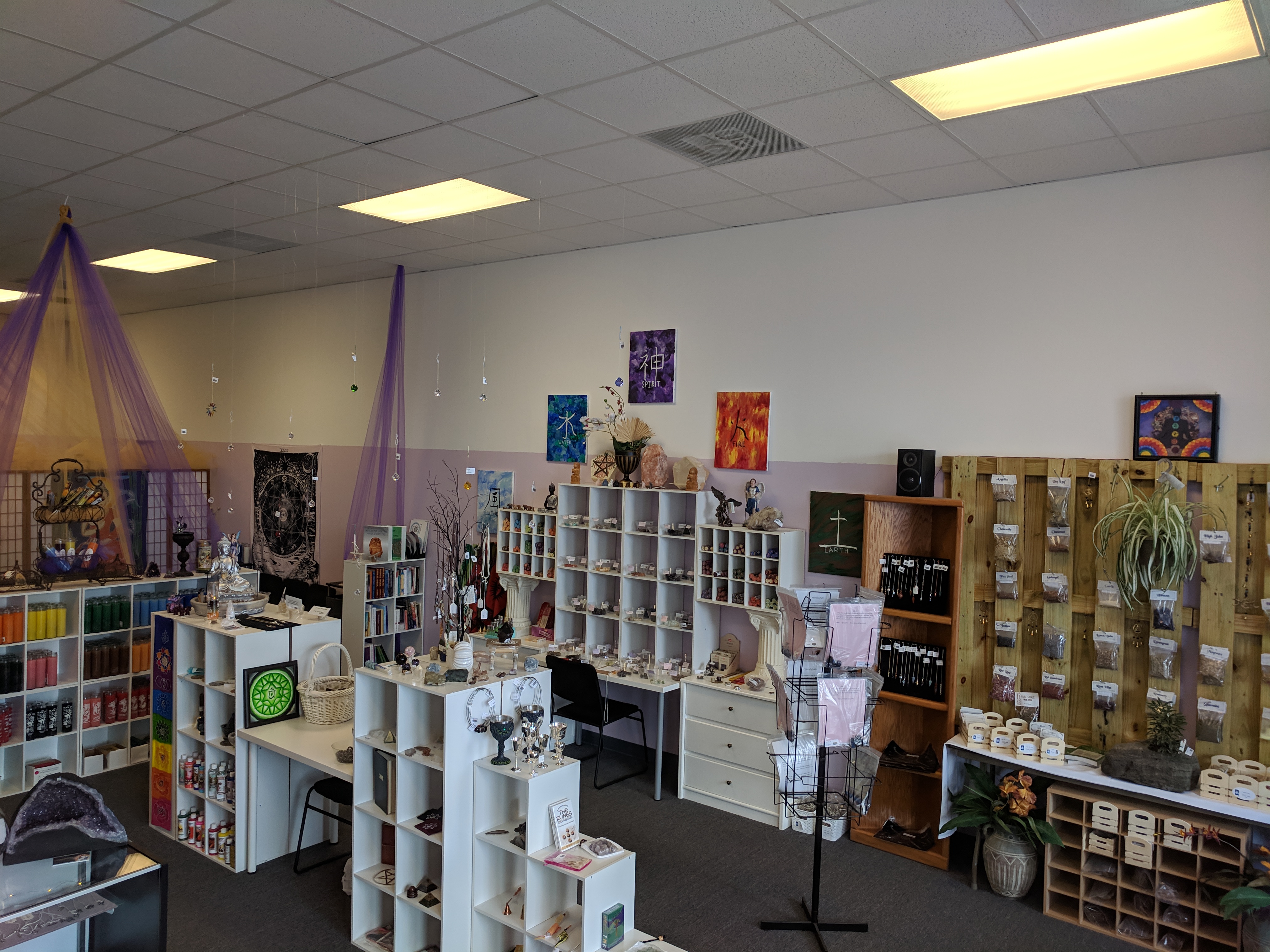 33334, Love & Light Spiritual Emporium, 1419 E Commercial Blvd. Ste. B, Oakland Park, FL