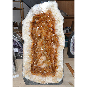 67.0# Citrine cathedral