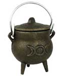 Triple Moon cast iron cauldron 3