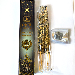 8pk incense & Labradorite chips