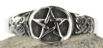 Pewter Pentagram ring size 9