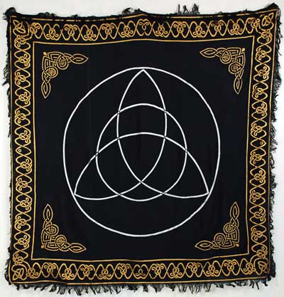 Triquetra altar cloth 36